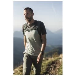 Tee-shirt De Rando Lafuma Skim Tee M Slate Gray 12 Tee-shirt De Rando Lafuma Skim Tee M Slate Gray -Lafuma Outdoor Remise a38ce56860045c686c8744dec2ebcc9af2bb779f E23LAFUTTH3375536 903